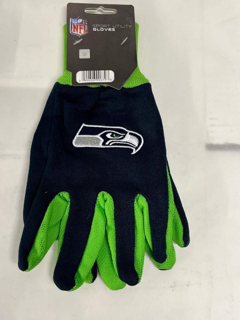 NFL Seattle Seahawks Sport Utility Gloves Football Fan Apparel Official Licensed